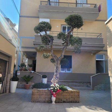 House Del Levante Locazione Turistica Bari Exterior foto